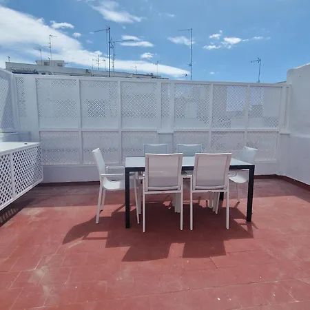 Casa En Centro Con Encanto بيت للعطل ماربيا