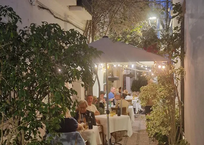 Casa En Centro Con Encanto * Marbellac